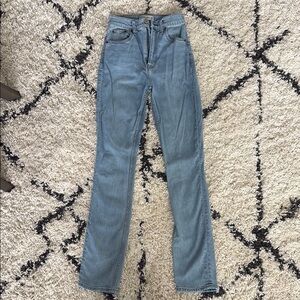 Abercrombie & Fitch The 90s Slim Straight Ultra High Rise 24 / 00